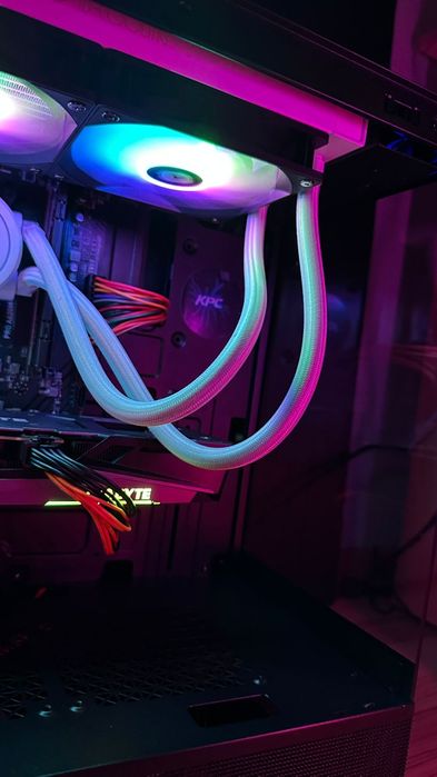 Vand PC Gaming Ryzen 5 8400F RTX 3060 12gb | 32gb DDR5 | 1TB SSD | NOU