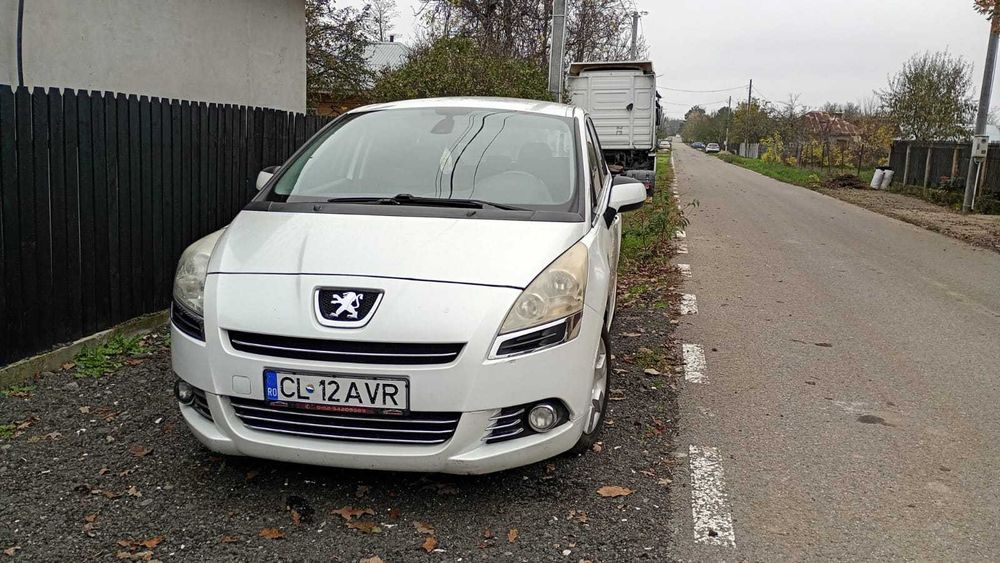 Peugeot 5008 Monovolum cu 7 locuri
