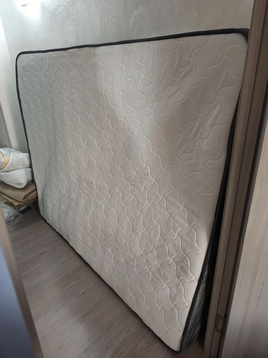 Матрас 160 на 200 см