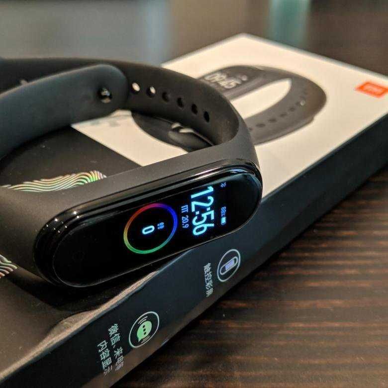 Mi Band 4 фитнес браслет