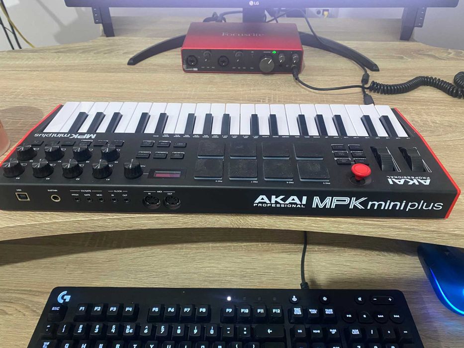 AKAI Professional MPK mini Plus