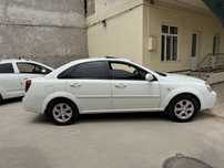 Lasetti 1.6 idyal 2013 toptoza kraska yoq gaz bor 154 km halol