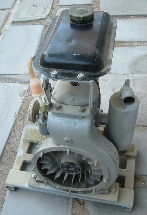 бензинови едноцилиндрови двигатели