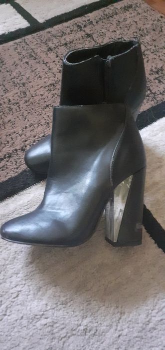 Ghete joase elegante