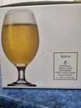 Vand set 6 pahare bere cu picior, nou in ambalaj original 300ml