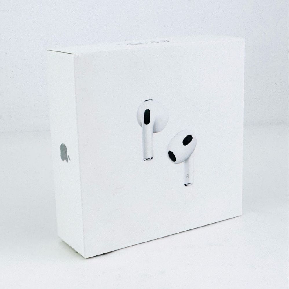 Apple AirPods 3th Generation Перфектни! Гаранция!
