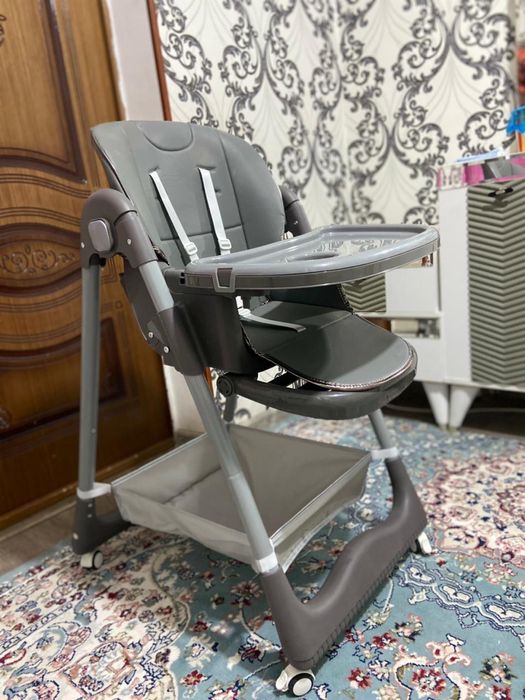 Столик для кормления