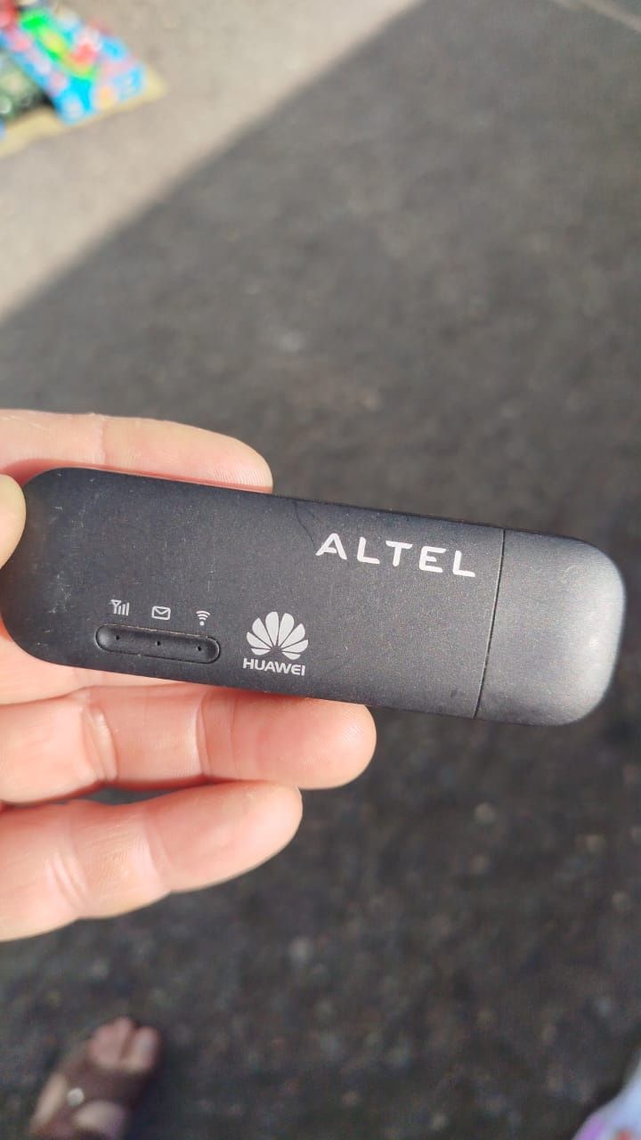 USB модем роутер huawei e8372  алтел актив билайн izi теле2