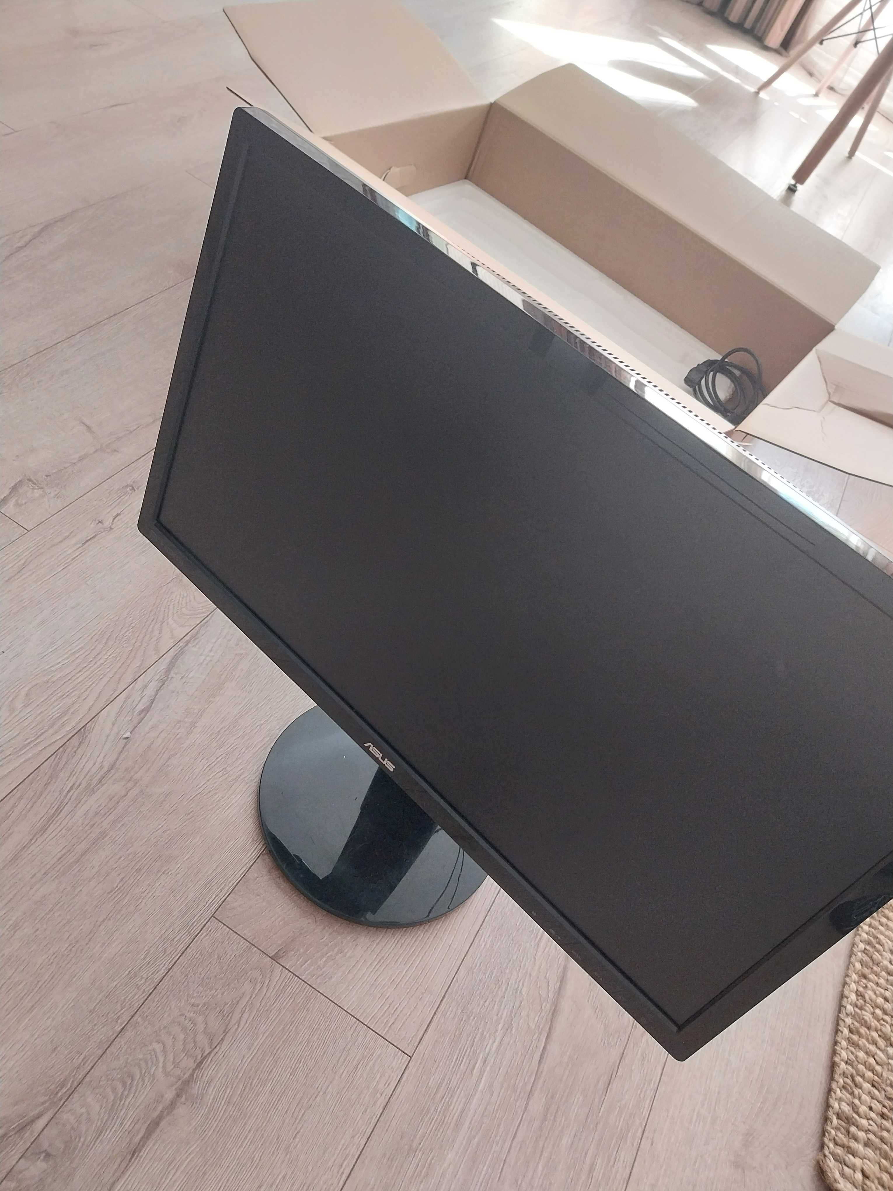 Продавам манитор Asus gaming