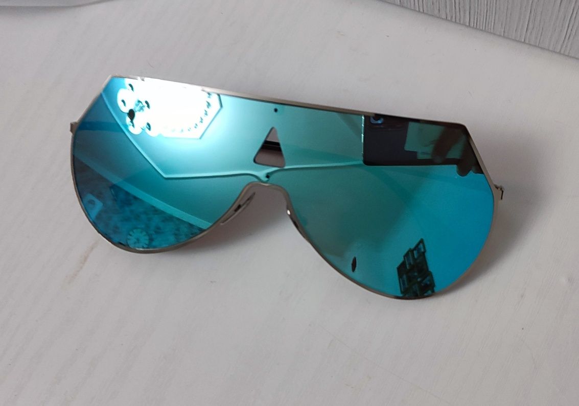 Огледални Слънчеви очила