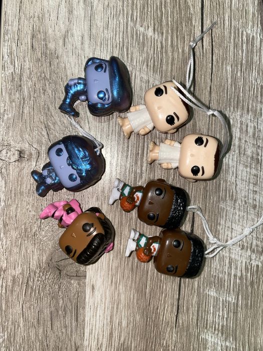 фигурки из киндера по сериалу “Stranger things”