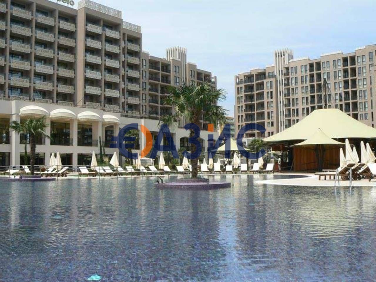 Продава се Двустаен апартамент в к.к. Слънчев бряг - 60 кв.м за 1492 €/кв.м - Снимка #14