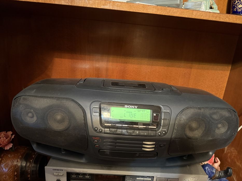 Radio casetofon cu CD Panasonic RX-E300, Sony zsx 5000