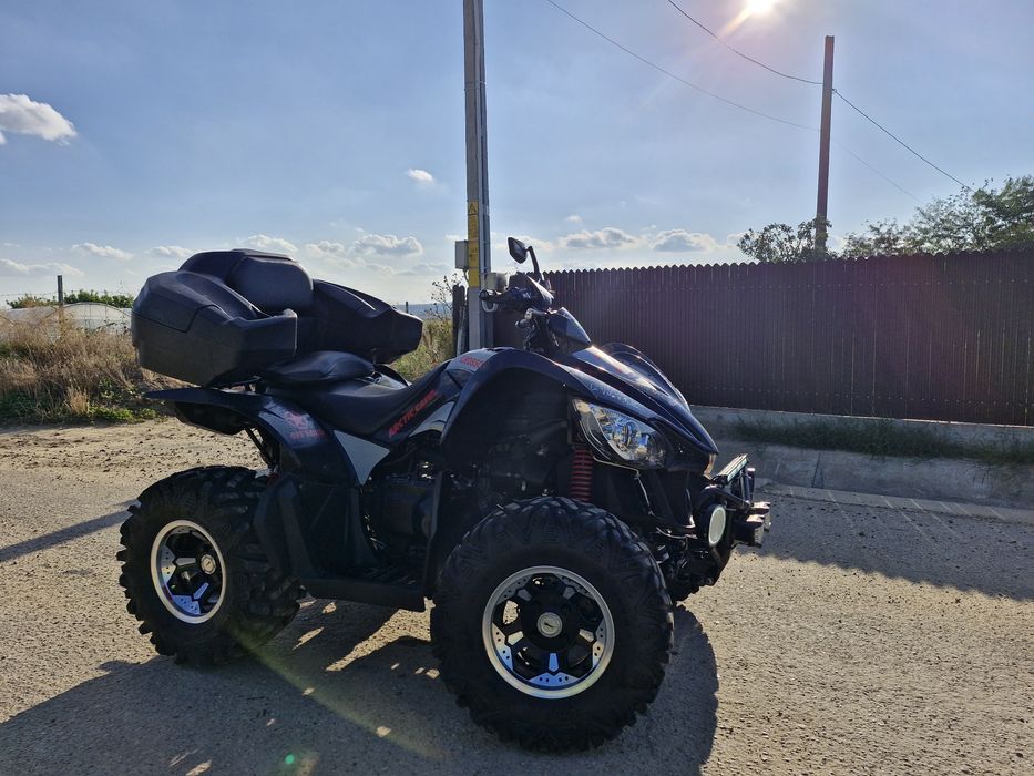 Vând ATV 4X4 ARCTIC CAT 450i injecție
