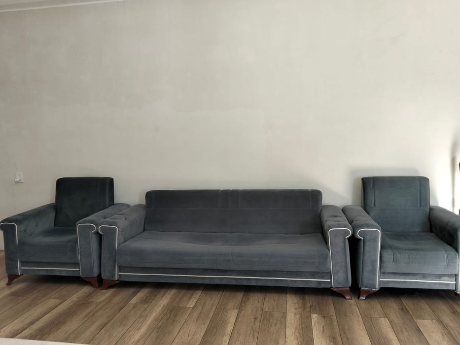 Диван оте жаксы тазаланган