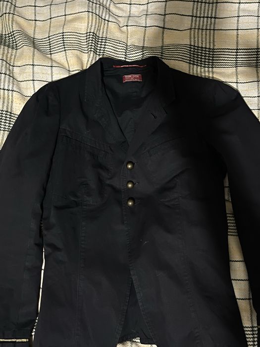 Гордый пиджак от Rare Rabe