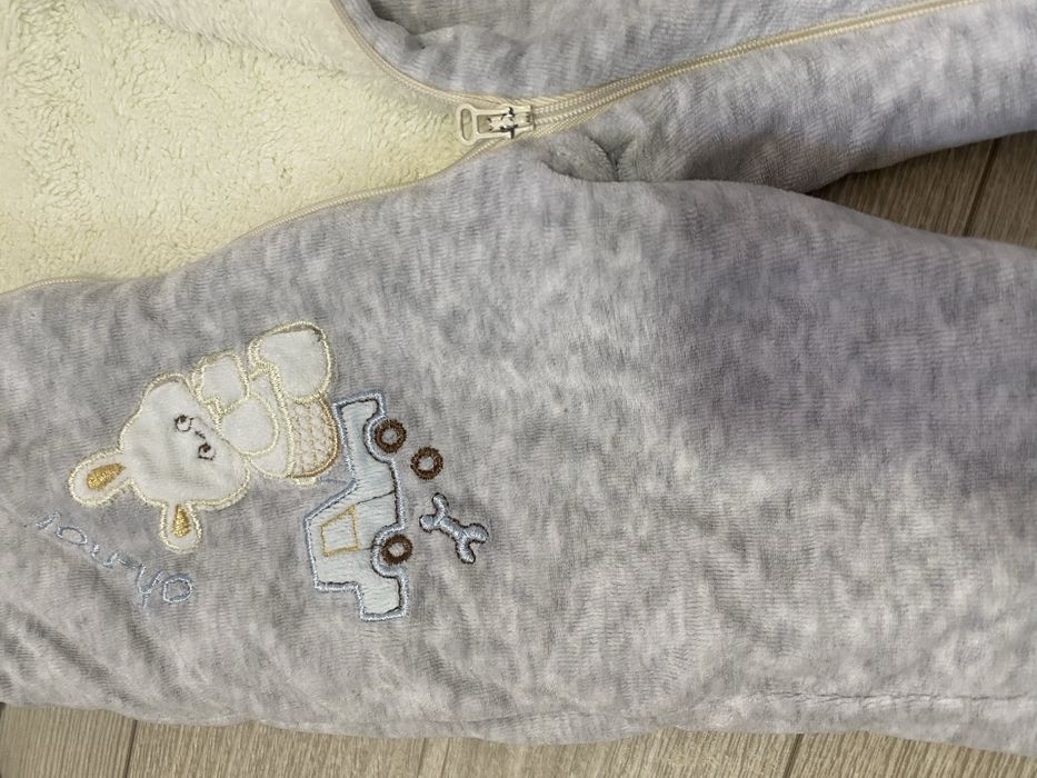 Плюшевый комбез на 3-6 мес