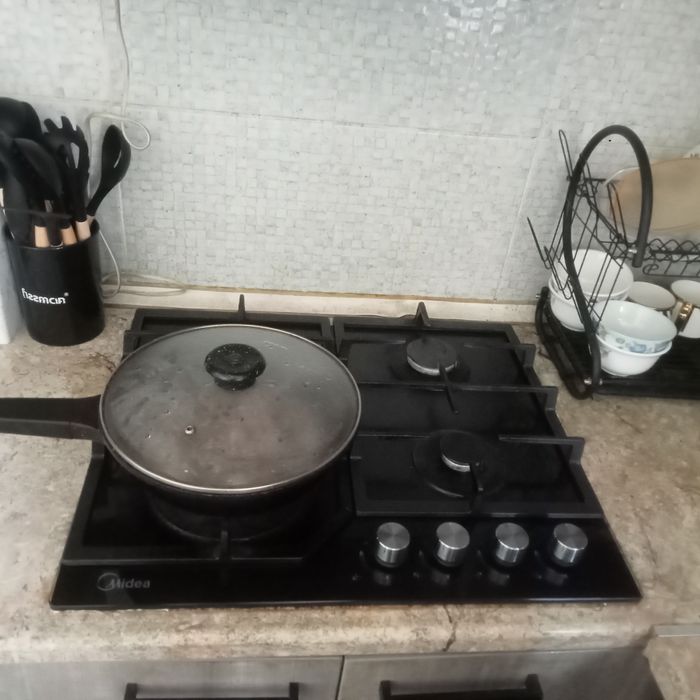 Газовая плита для кухни