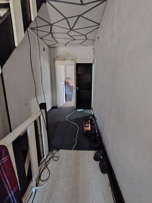 Продаётся домик 3х этажный домик за Мирабад авеню на госпиталке