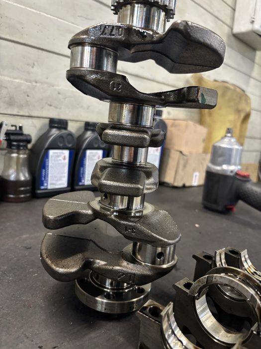 Motor pistoane ecoboost 1L