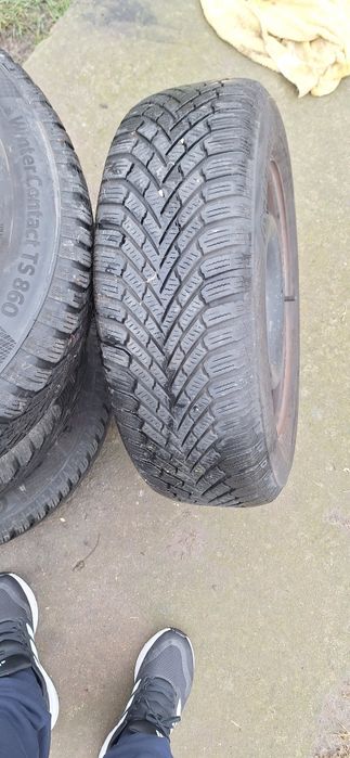 Două seturi de Genți