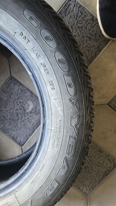 Продаётся зимние шины, б/у, 3 шт