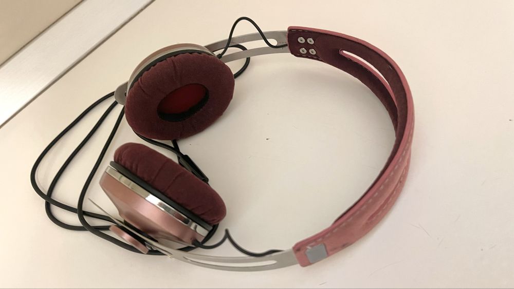 Casti audio On-Ear Sennheiser Momentum, Roz