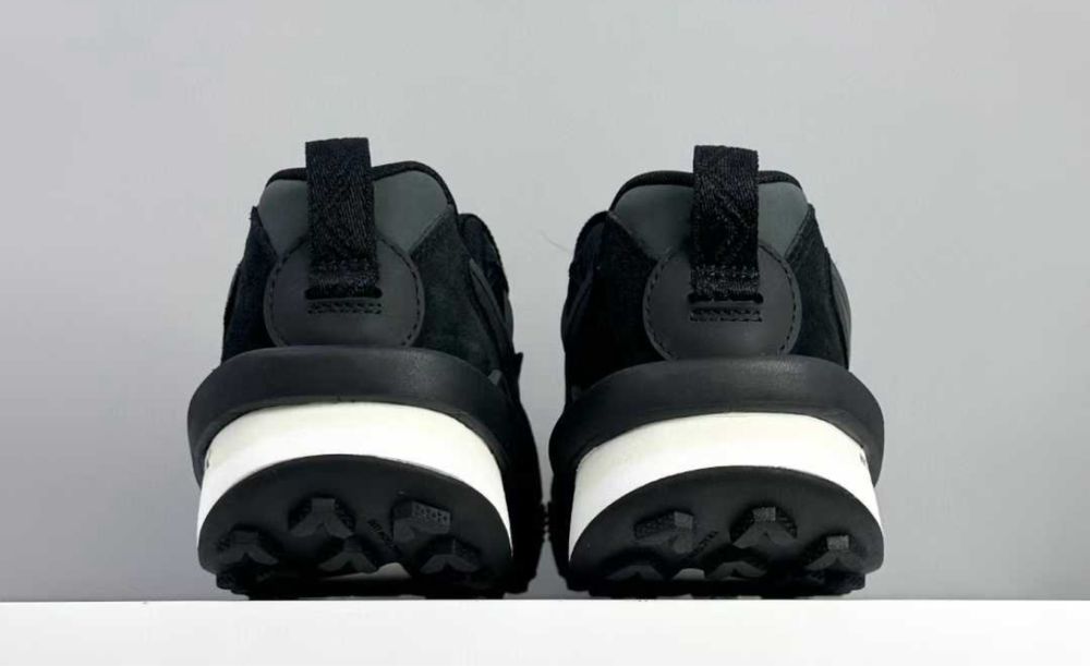 Нови мъжки маратонки Nike Zegamadome x sacai "Black"