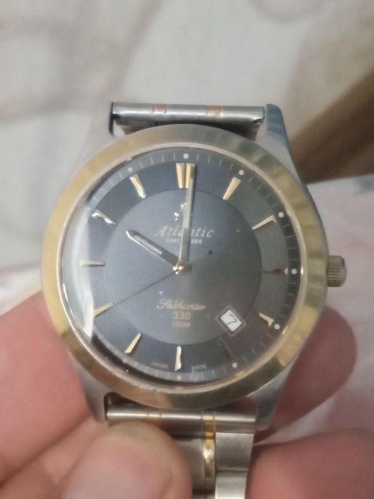 Продам часы Швейцария Atlantic , кварц.