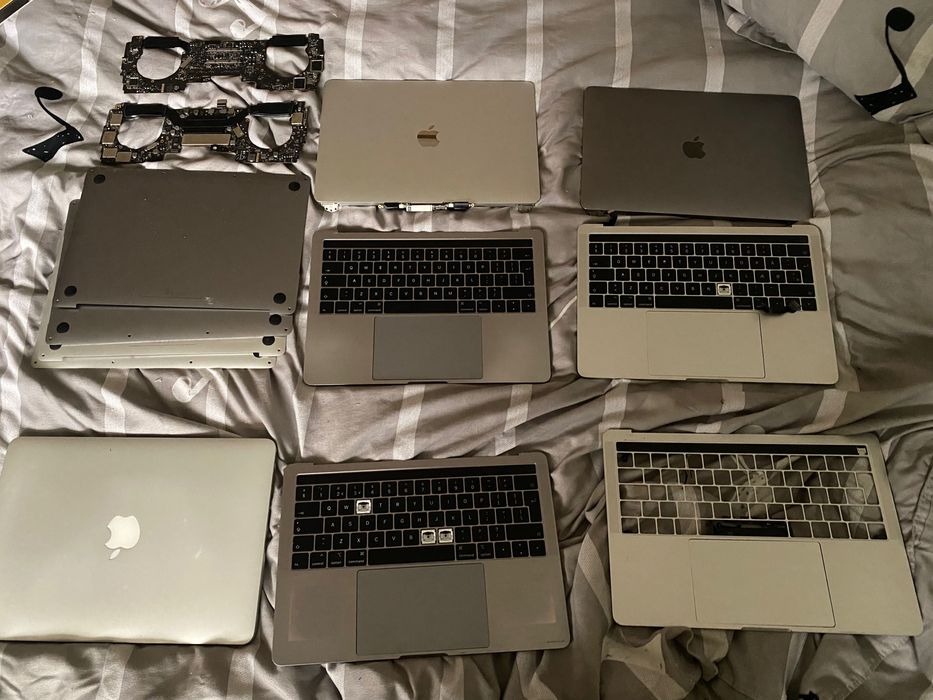 Dezmembrez MacBook Pro 2017 touchbar