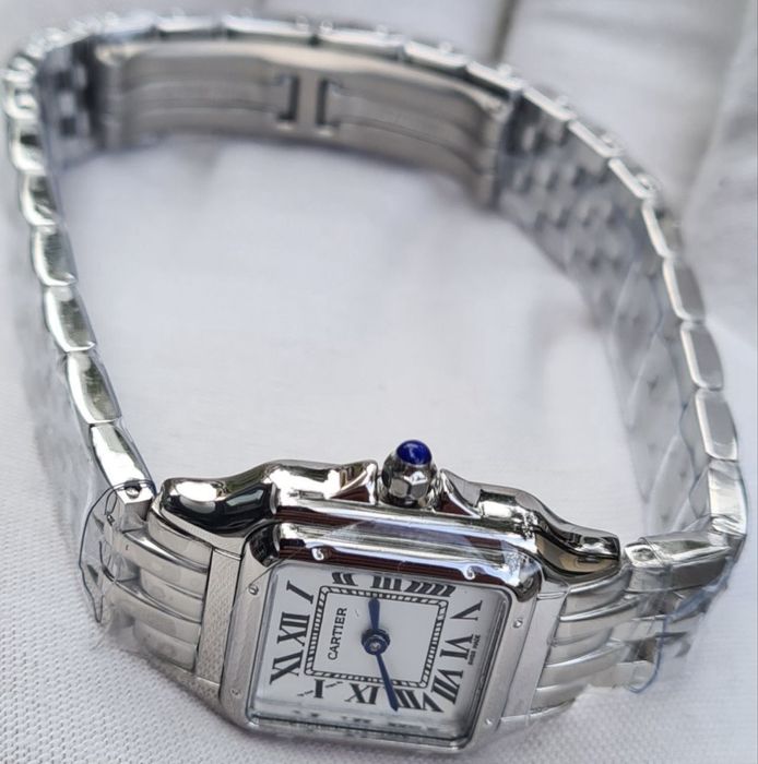 Ceas dama purtat doar cateva ore , aproape nou