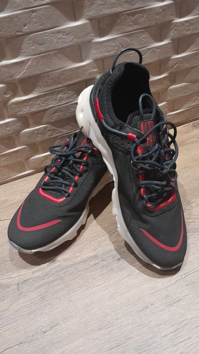 Nike Adidas React