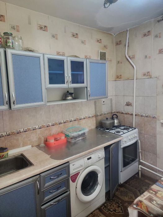 Продаю квартиру в Яшнабадском районе Дубовая 1-комнатная 34 м2