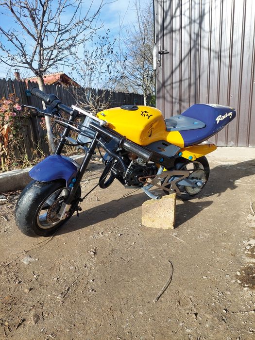 Minimoto sport  și  cross  electrice pentru copii.