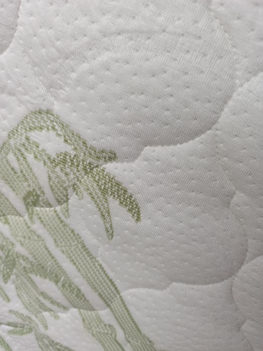 Матрак за бебешка кошара