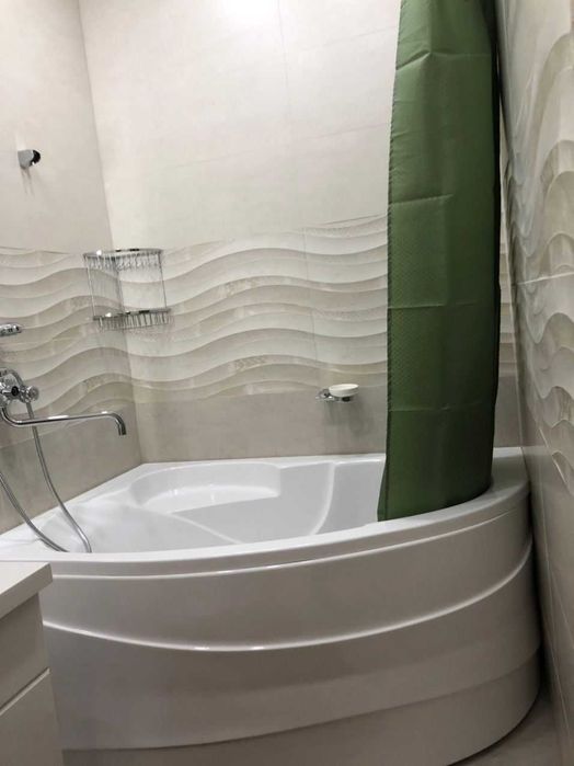 м.Ойбек Ц-7 пос.Юж.Кореи  1(2)-комн 2/9 45 м² ремонт меб/тех