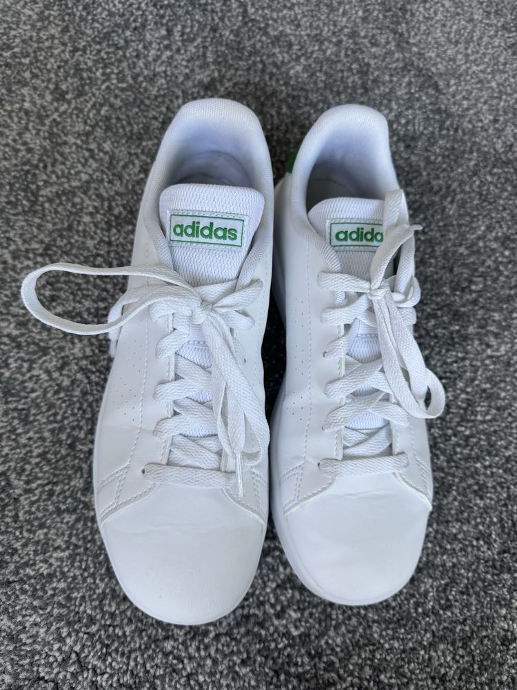 Adidas обувки Court Lace