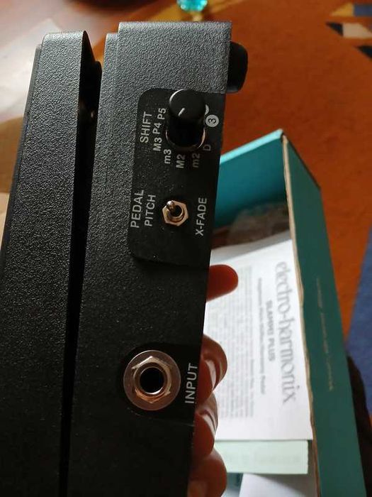EHX Slammi Plus - Pitch Shifter/Whammy (pedală efecte pentru chitară)