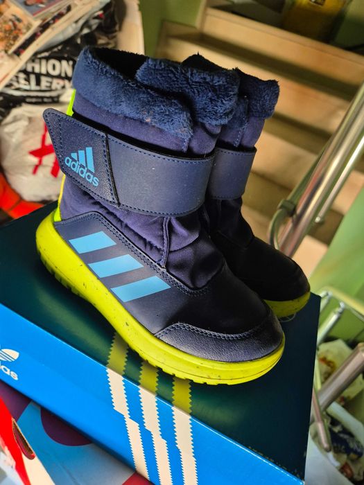 Ботуши и маратонки Адидас adidas боти 32 31