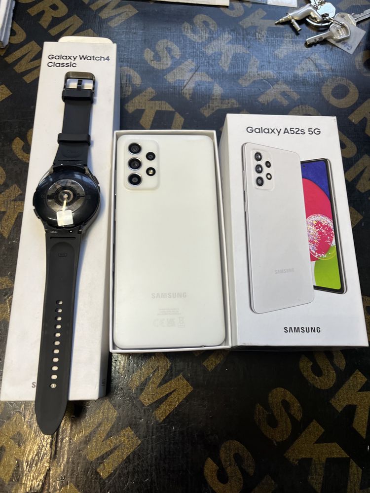 Samsung a52s + часовник