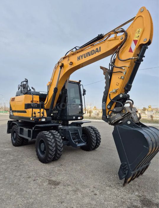 Услуги экскаватор Хундай 140, гидромолот, планировка, траншея