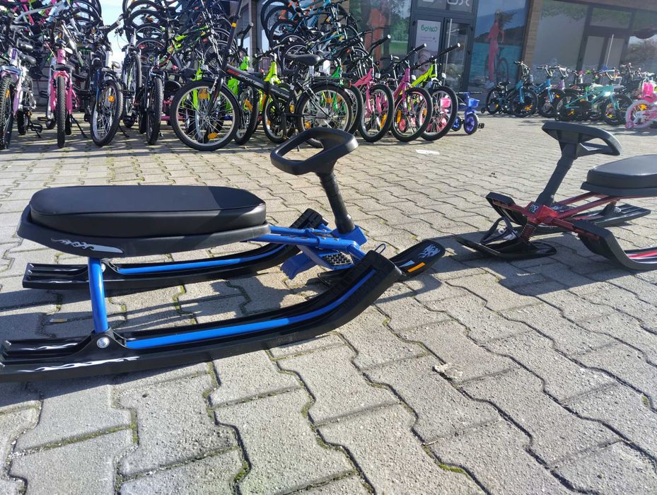 MONI Детска шейна с кормило СНЕЖКО