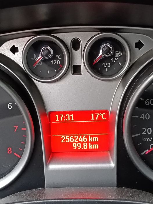 Vand Ford Focus 1.6 benzina 2008 Facelift