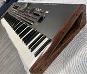 Korg pa4x Oriental 76 keys