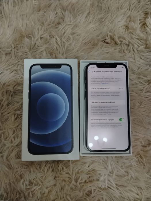 Айфон 12/64 телефон