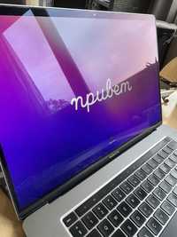 Apple Macbook Pro 16‘ 2019 i7 32GB RAM 512GB