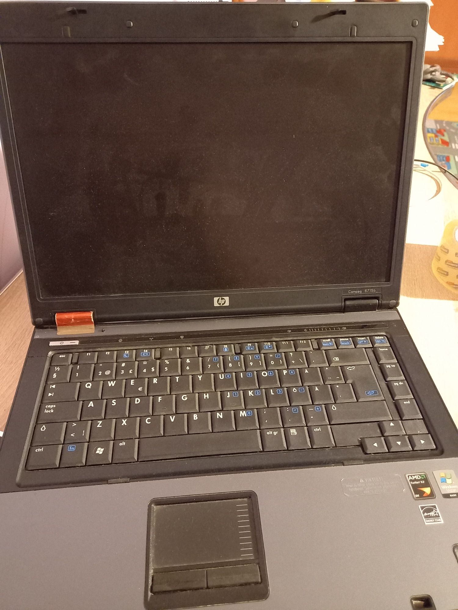 Laptop HP  compaq 6715  piese