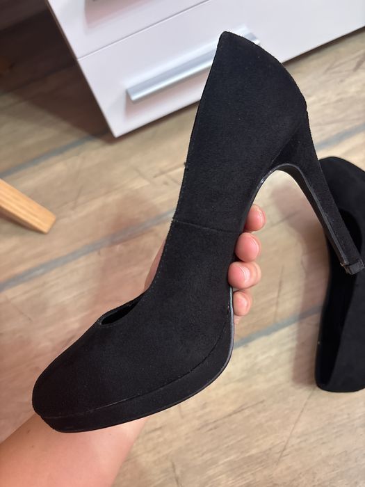 Дамски обувки