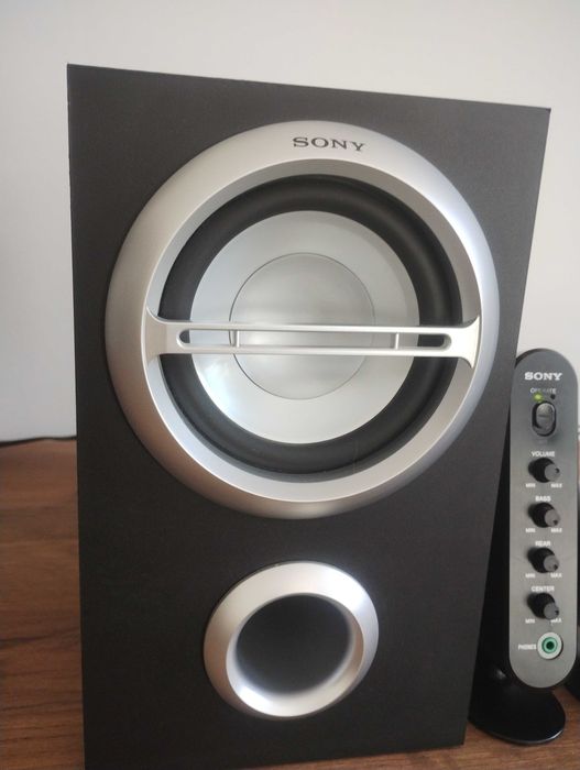 Система за домашно кино Sony SRS-D511.