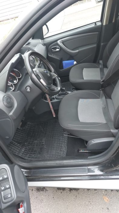 Duster automata,RAR,Încălzire scaune,Bulbar, Cârlig